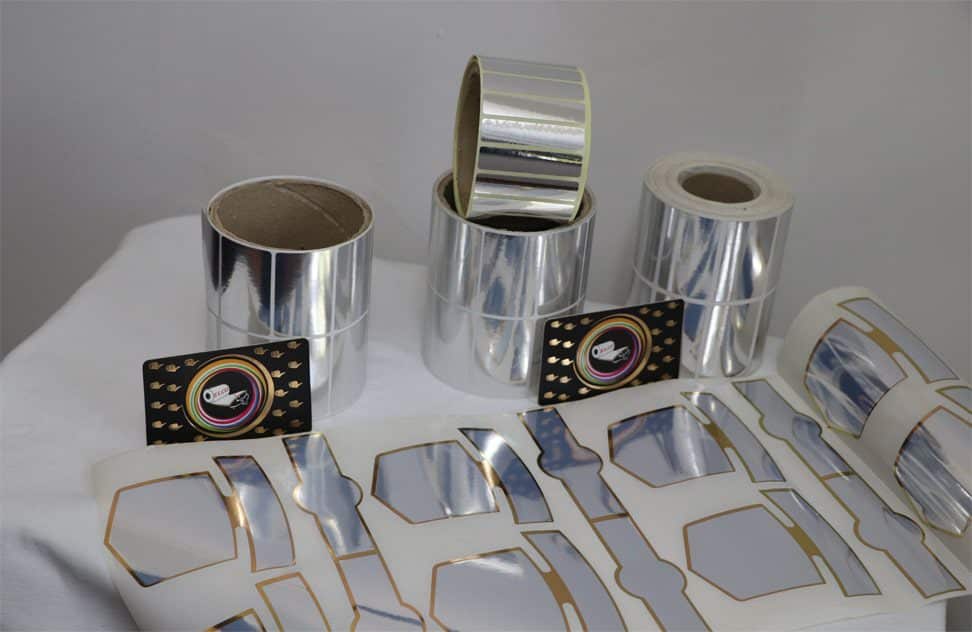 چاپ لیبل متالایز نقره‌ای